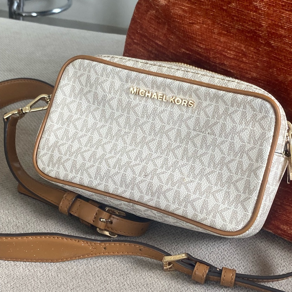 Michael Kors Cream Tan Crossbody Bag with Gold Hardware